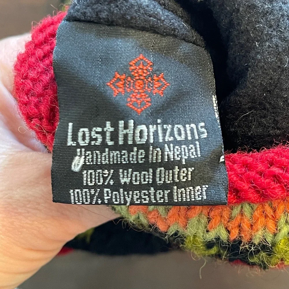 Lost Horizons Handmade Nepal Wool Fleece Lined Fingerless Mittens Floral Red